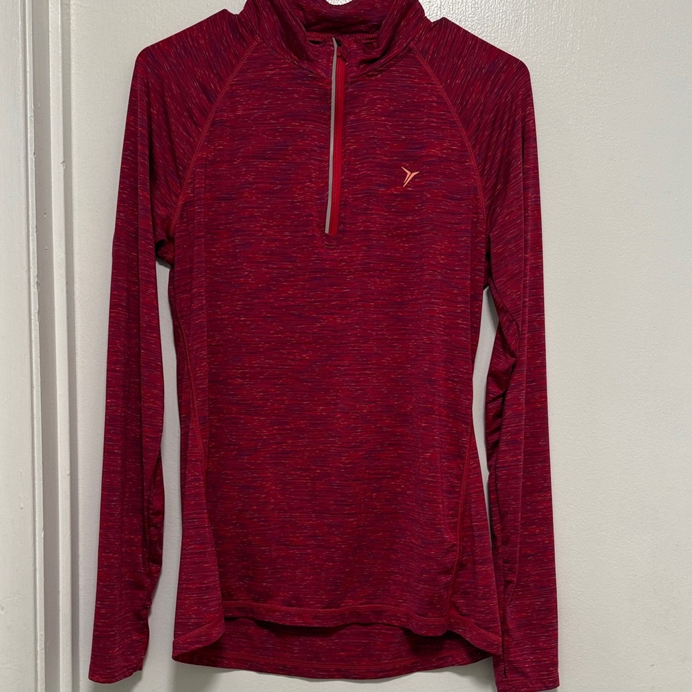 Old Navy Active Red Go-Dry Top